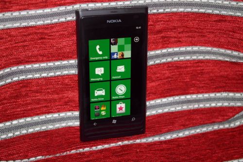 Morgan Stanley: Nokia va vinde 37 de milioane de telefoane Windows Phone vândute în 2012